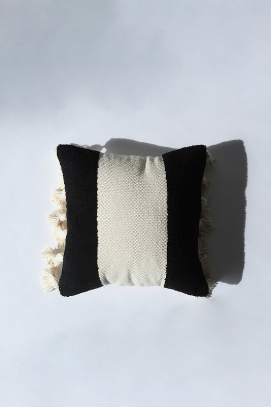 Textured Blanca Carino Cushion Cover